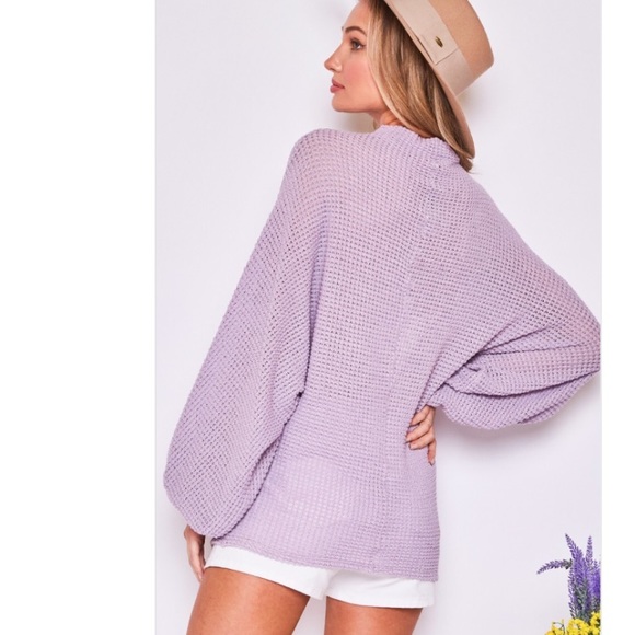 Lavender Balloon Sleeve Top - Picture 4 of 10
